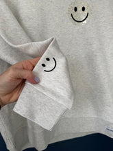 Load image into Gallery viewer, SALE! Organic Sweatshirt. Women&#39;s Fit. Cream Heather. Size Medium