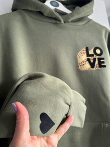 SALE! NEW - Chunky Hoodie - Unisex - Retro Love. Size XS