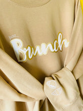 Load image into Gallery viewer, Just... brunch. AW23. Sand - Sweatshirt/Hoodie