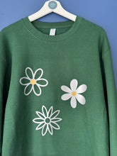 Load image into Gallery viewer, SALE! - Flowers/ Green Sweatshirt. Size Large