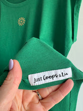 Load image into Gallery viewer, SALE! Women&#39;s T-Shirt. Green with Gold Flower. Size Medium