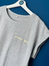 Load image into Gallery viewer, SALE! Women&#39;s T-Shirt. Grey &#39;Just... mince pies&#39;. Size Small