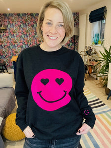 Love Smiley Hoodie/Sweatshirt - Unisex Fit